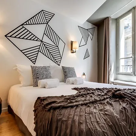 Apartman Sweett - Parisian Allure *